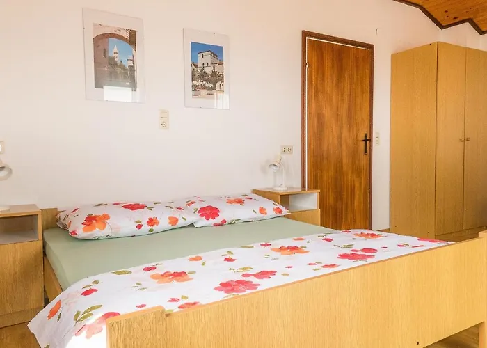 Maison d'hôtes Pahljina 3*