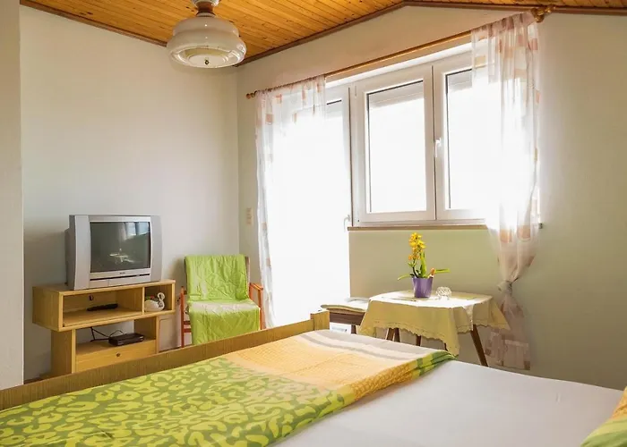 Maison d'hôtes Pahljina 3*