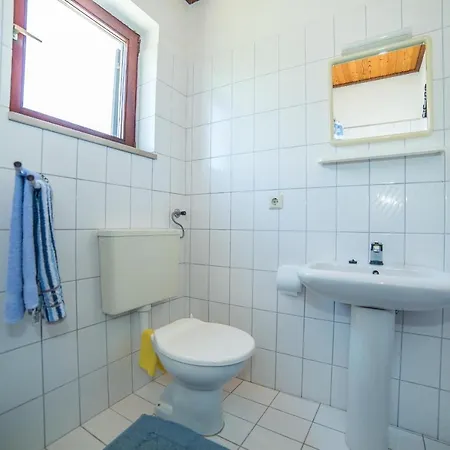 Pahljina 3* New Translation