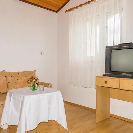 Pahljina 3* New Translation