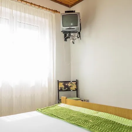 Pahljina 3* New Translation